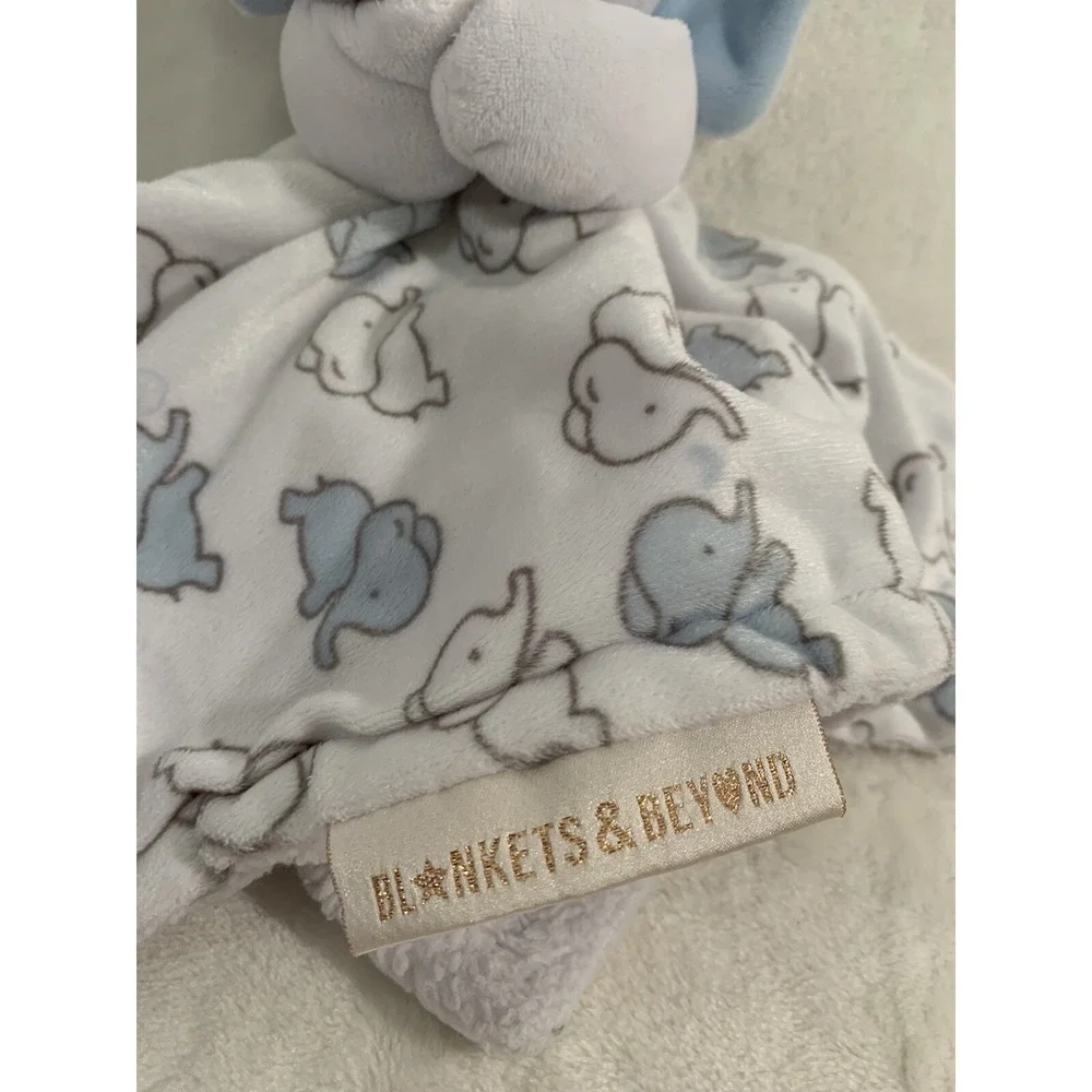 Blankets & Beyond Blue White Elephant Security Baby Blanket‎ Plush Lovey Toy